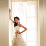 Бяла Сатенена Сватбена Рокля 