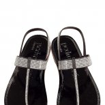 Pedro Garciа Пролет-Лято 2011 равни сандали с камъни