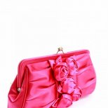 Ярко розова сатенена чантичка тип портмоне