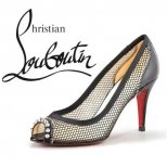 Обувки на ток с шипове и ципове christian louboutin