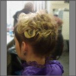 прическа, косата се събира нагоре