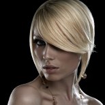 руса къса коса с тежки кичури