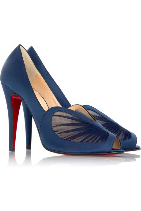 Сини обувки на ток от Кристиан Ло