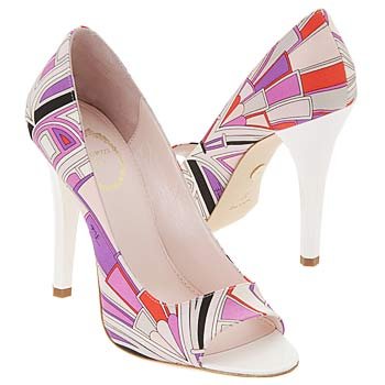 Красиви обувки на ток Емилио Пучи