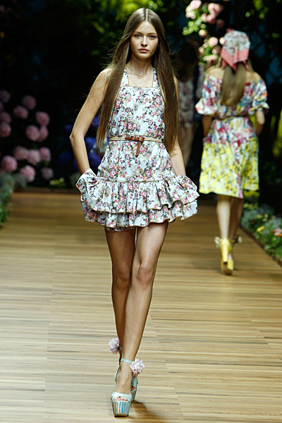 Dolce and Gabbana къса рокля