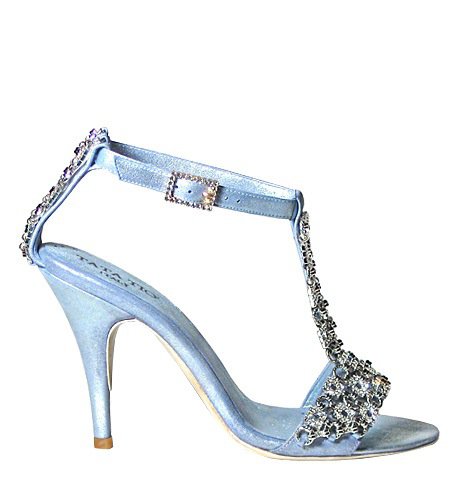 Сребърни обувки с диаманти