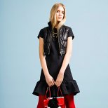 Черна къса рокля с волан Предесенна колекция Cheap and Chic от Moschino 2011