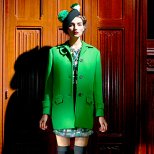 Зелено палто Предесенна колекция на dior за 2011