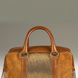 Чанта тип куфарче светло кафява Alberto Guardiani Есен-Зима 2011