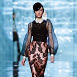 Рокля с бродерии marc jacobs Есен-Зима 2011