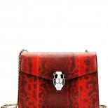 Малка правоъгълна чанта с катарама змийска глава от червена кожа Bulgari Есен-Зима 2011