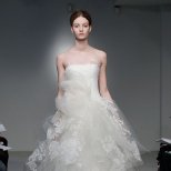 Сватбена рокля с дантела Vera Wang Пролет-Лято 2012