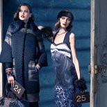 Палто и ретро рокля Предесенна колекция на louis vuitton за 2011