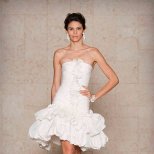 Къса сватбена рокля тип русалка  Oscar de la Renta Есен 2011