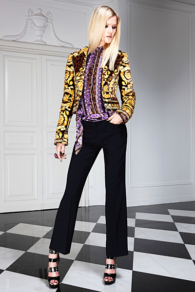 Панталон и цветно сако Предесенна колекция Versace 2011