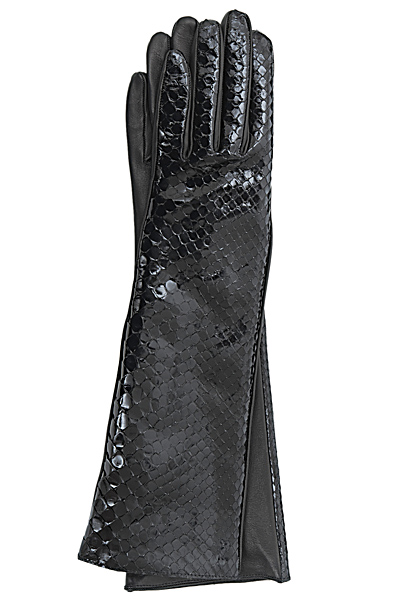 Ръкавици черна кожа на люспи Nina Ricci Есен-Зима 2011