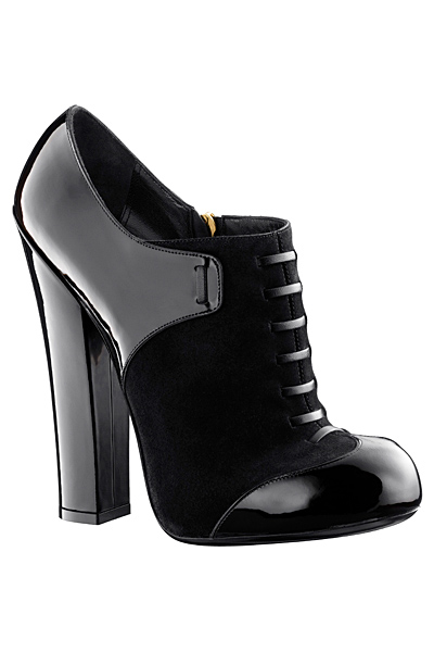 Затворени обувки черни Louis Vuitton Есен-Зима 2011
