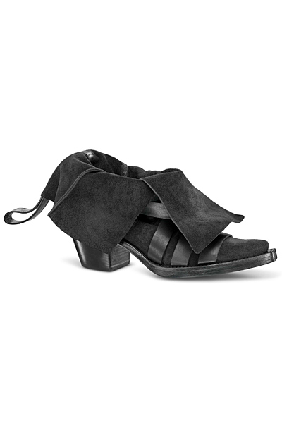 Обувки с нисък ток черен велур Kenzo Зима 2011
