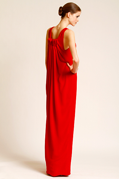 Дълга червена рокля Предесенна колекция Carolina Herrera 2011