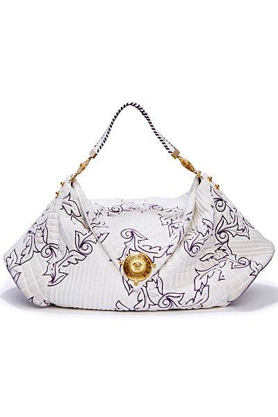 Бяла чанта с декорации Versace Есен-Зима 2011