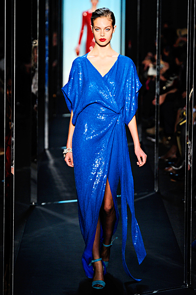 Дълга рокля тип прегърни ме в синьо Есен-Зима 2011 Diane von Furstenberg