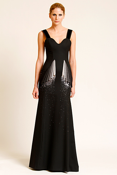 Черна рокля с презрамки Предесенна колекция Carolina Herrera 2011