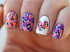 Цветни нокти: 10 идеи за летни маникюри с цветя (Снимки)