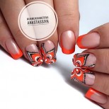 орнаменти върху ноктите