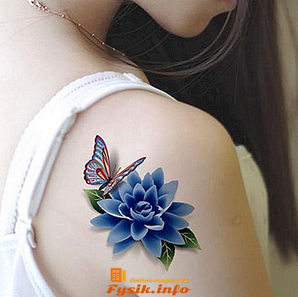 цвете с пеперуда татуировка