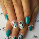 зелена  мента маникюр