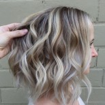 русо със светли кичури