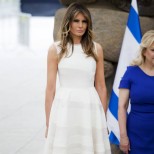 Мелания Тръмп бяла рокля
