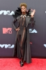 Кич, сланинки и много целулит - най-потресаващите модни издънки на тазгодишните награди на MTV (Снимки):