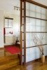 Дом без врати - 27 свежи идеи за разделяне на помещенията с нетрадиционни прегради (Снимки):