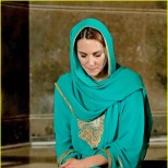 Кейт Мидълтън като арабска принцеса от 1001 нощ