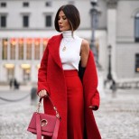 елегантно червено палто