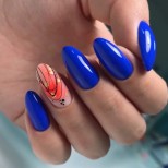 турско син маникюр