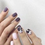 Пастелно розово и сиво-нежен дизайн за ноктите.jpg