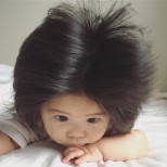 бебето с най голяма коса