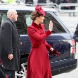 херцогинята на Кеймбридж в червено