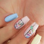 маникюр бледи тонове