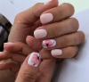 розови къси нокти