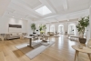 Надникнете в приказния апартамент на Дженифър Лопес в Ню Йорк - разточителен лукс за 15 милиона (Снимки):