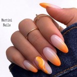 портокалов маникюр