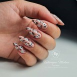 маникюр малки цветчета