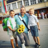 Ивайло Захариев със синовете си