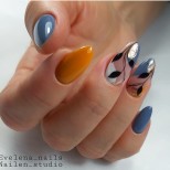 топъл есенен маникюр