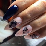 бежови маникюри