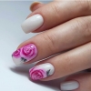 23 нови идеи маникюри с цветя за къси нокти