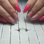 бежови нокти